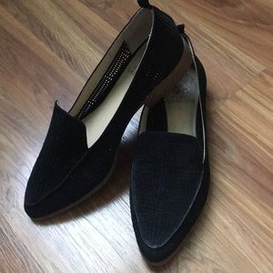Vince Camino Black Flats w/1” Heel